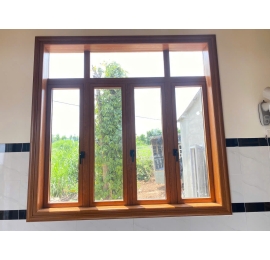 Cửa sổ 4 cánh thép vân gỗ nhập khẩu